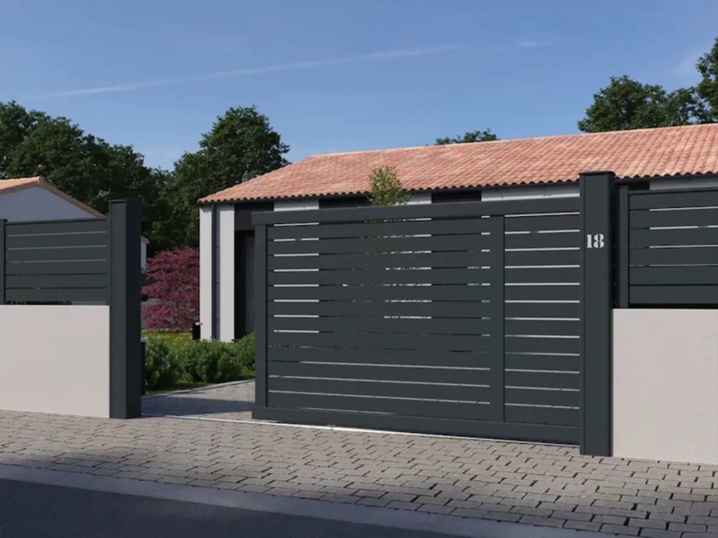 Cloture aluminium lames gris anthracite jardin paysager sur mesure