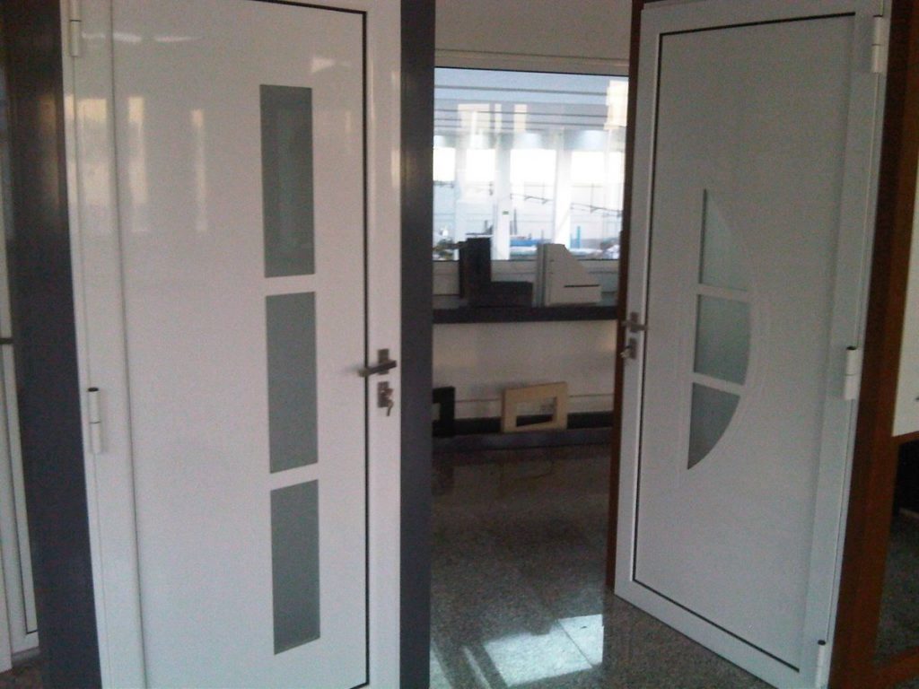 porte entree renovation pose Ile-de-France sur mesure