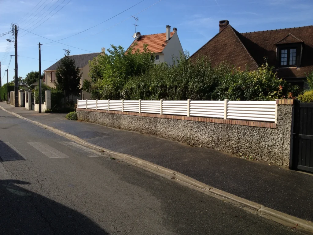 Clôture aluminium sur mesure - réalisation Vannes (Bretagne)