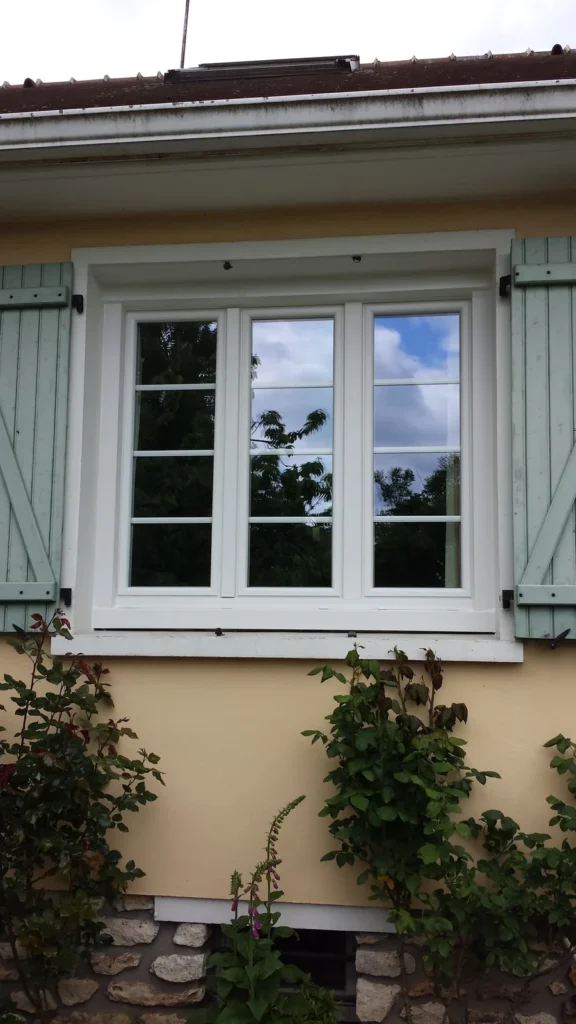 Fenêtre PVC sur mesure - réalisation Toulon (Provence-Alpes-Côte d’Azur)