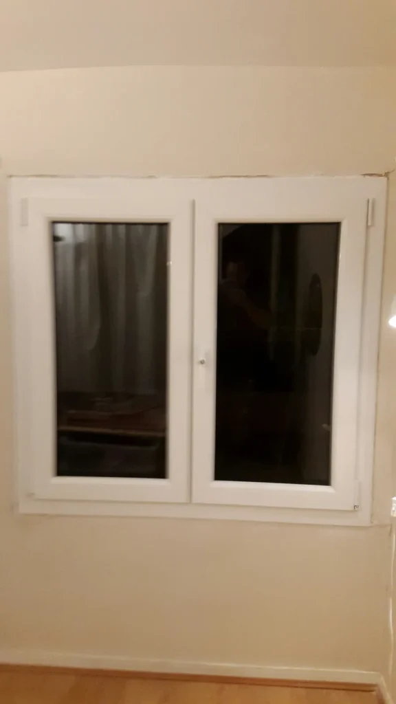 Fenêtre PVC sur mesure - réalisation Amiens (Hauts-de-France)