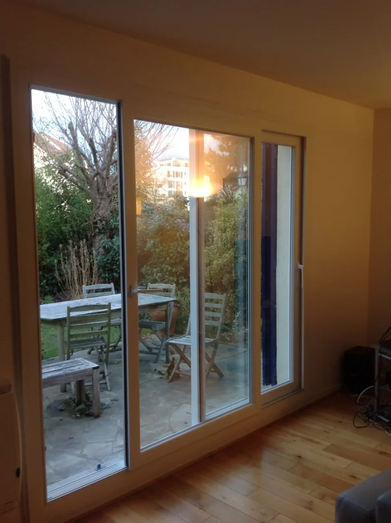 Fenêtre PVC sur mesure - réalisation Rouen (Normandie)