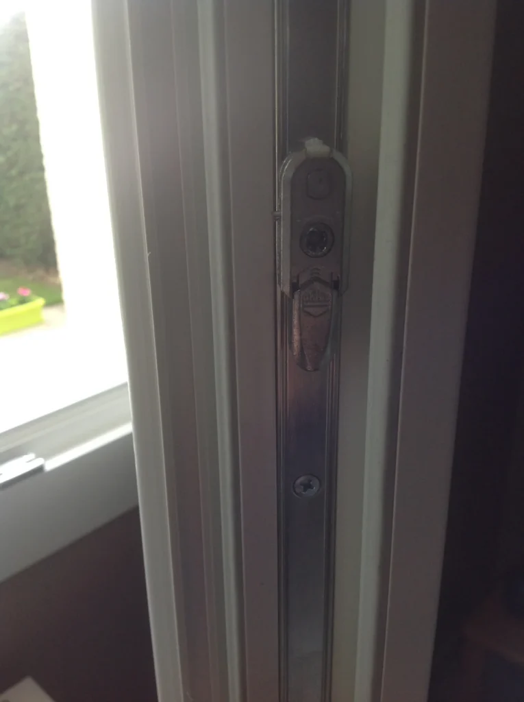 Fenêtre PVC sur mesure - réalisation Le Mans (Pays de la Loire)