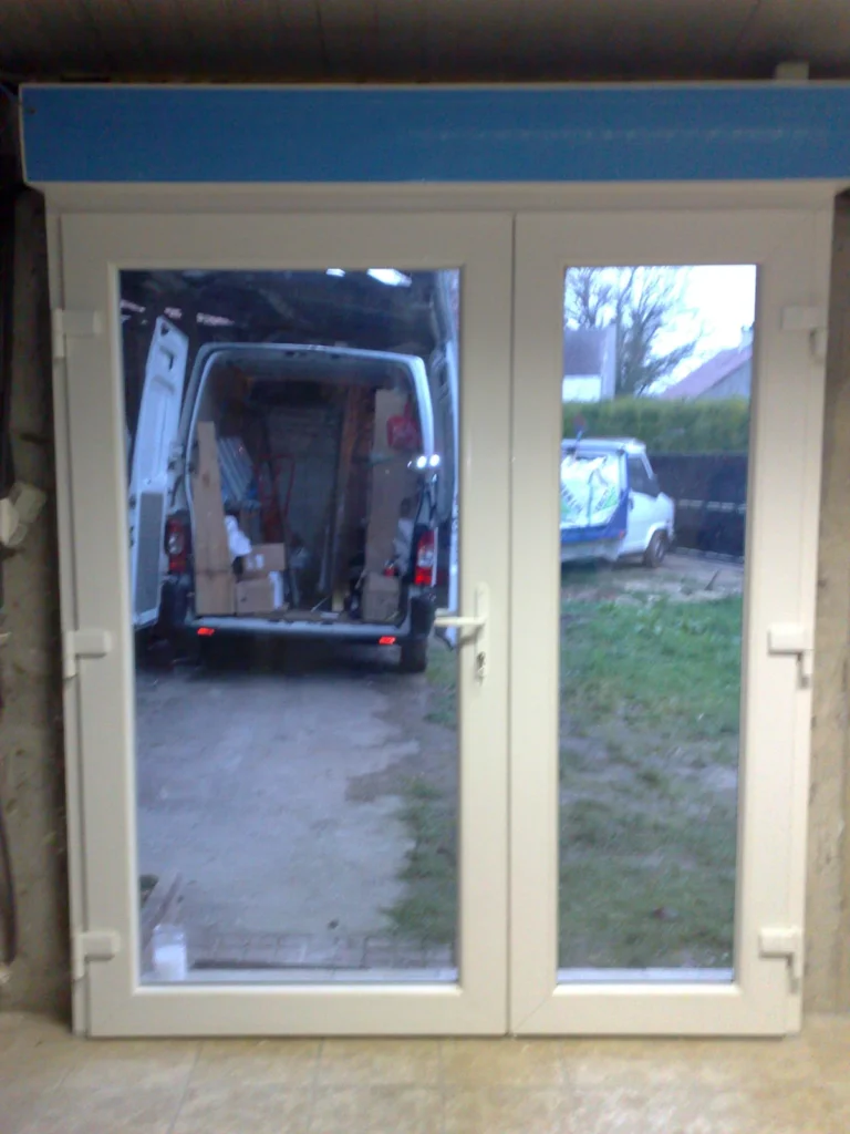 Fenêtre PVC sur mesure - réalisation Aix-en-Provence (Provence-Alpes-Côte d’Azur)