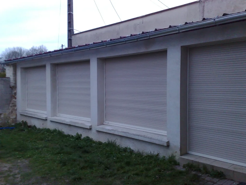 Volet roulant aluminium blanc - r\u00e9alisation France