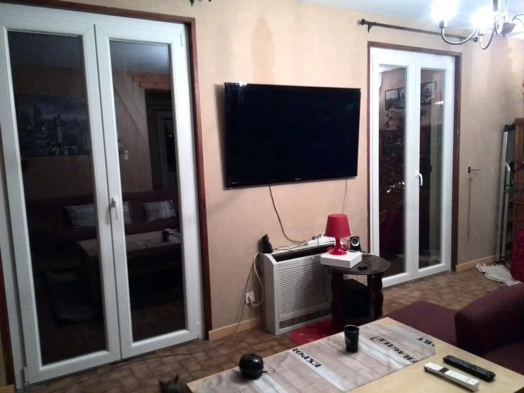 Fen\u00eatre PVC blanche sur mesure - r\u00e9alisation France
