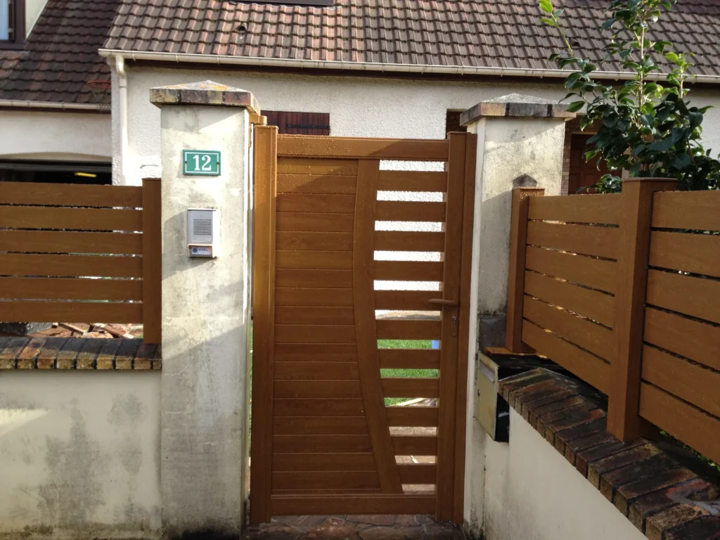 Portail aluminium sur mesure - réalisation Toulouse (Occitanie)