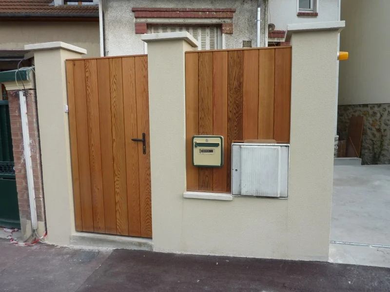 Portail aluminium sur mesure - réalisation Limoges (Nouvelle-Aquitaine)