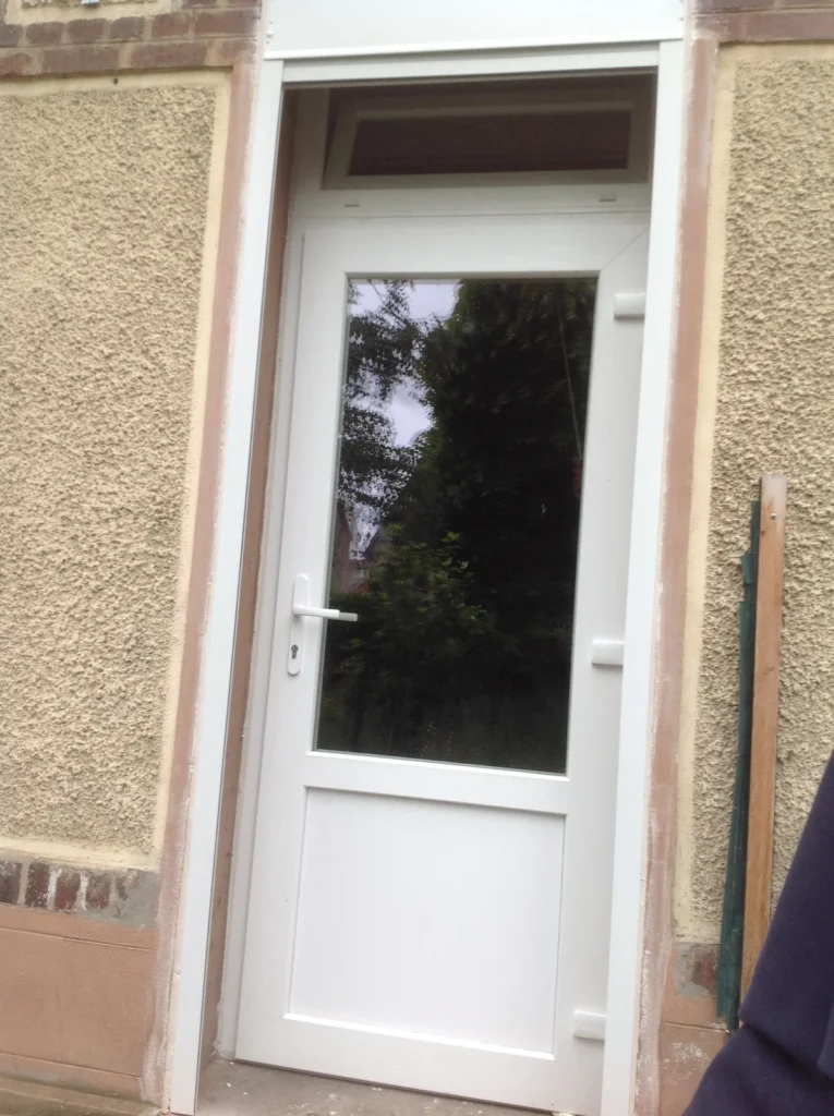 Porte d’entrée sur mesure - réalisation Rennes (Bretagne)
