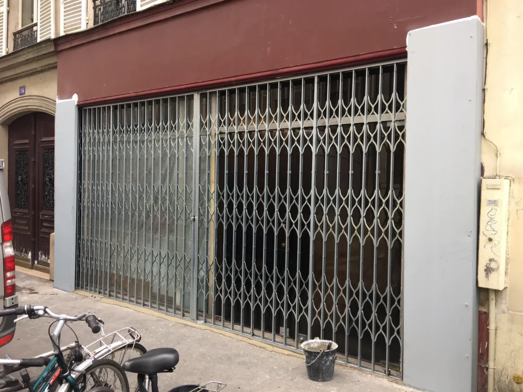 Portillon aluminium sur mesure - réalisation Besançon (Bourgogne-Franche-Comté)